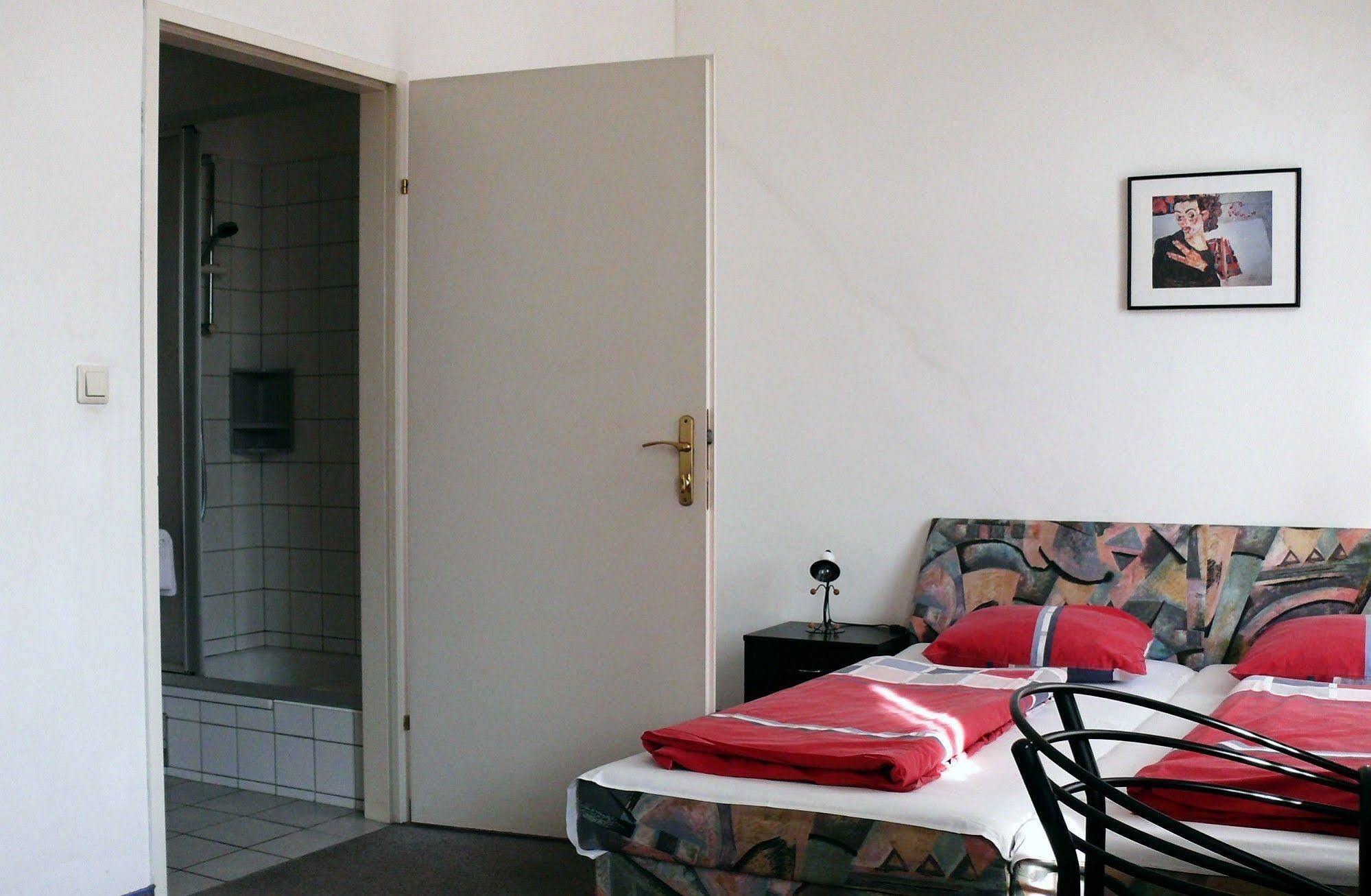 וינה Riess City Rooms - Self Check-In מראה חיצוני תמונה